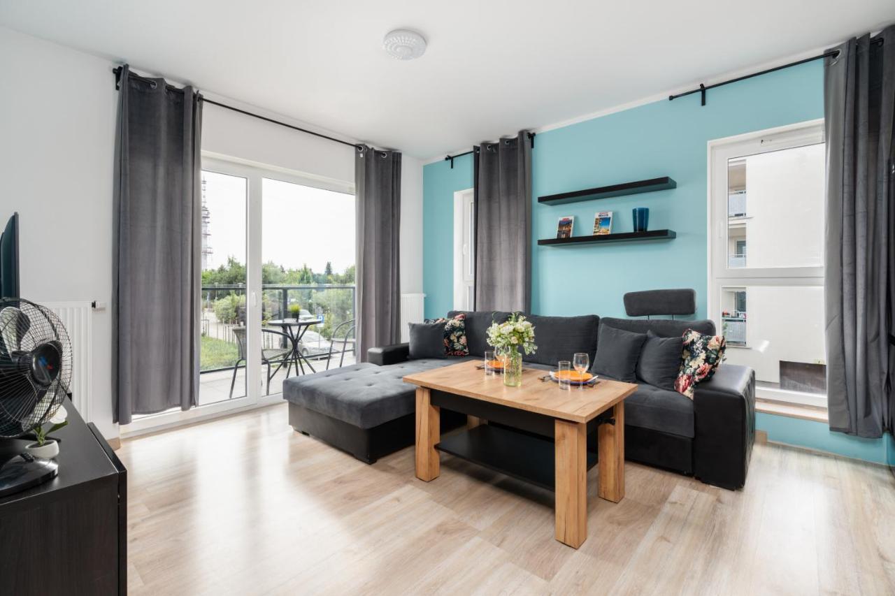 Modern Apartment With Balcony & Free Garage Poznan By Noclegi Renters Екстериор снимка